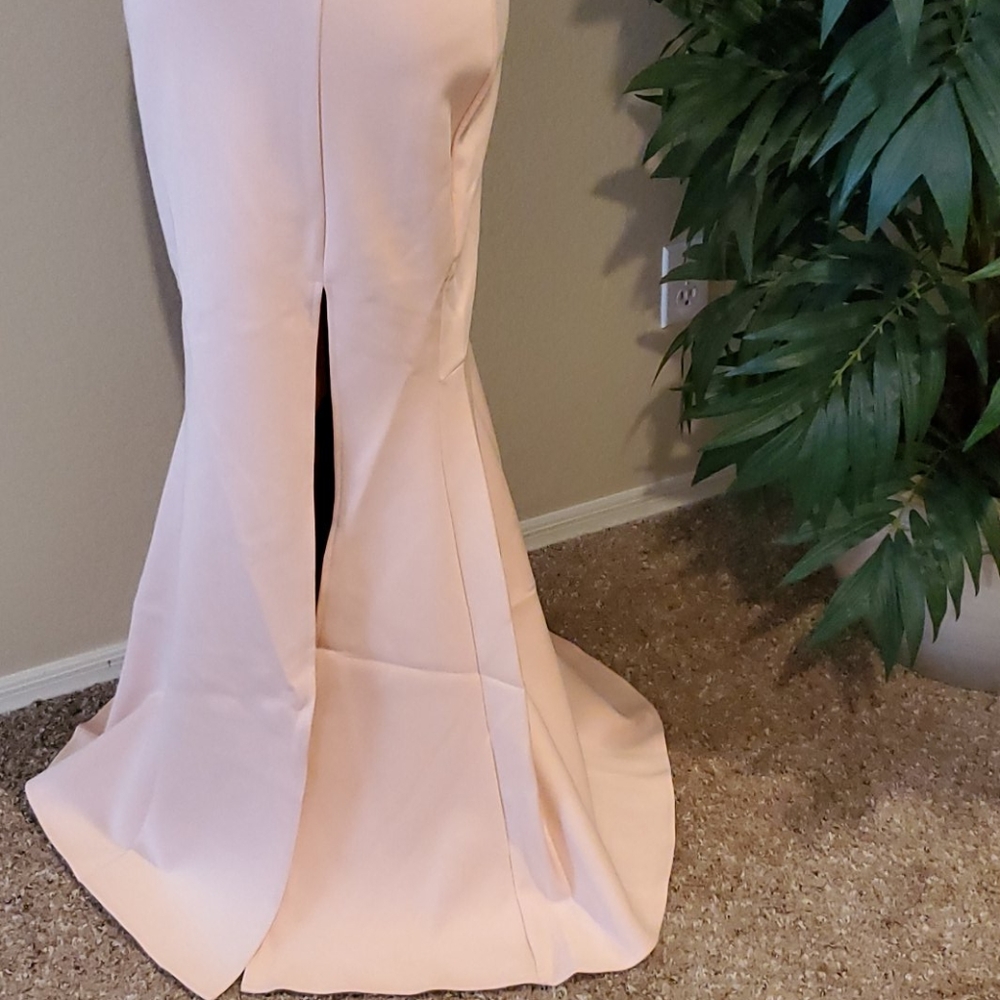 Pretty In Pink - Picture 3 of 7